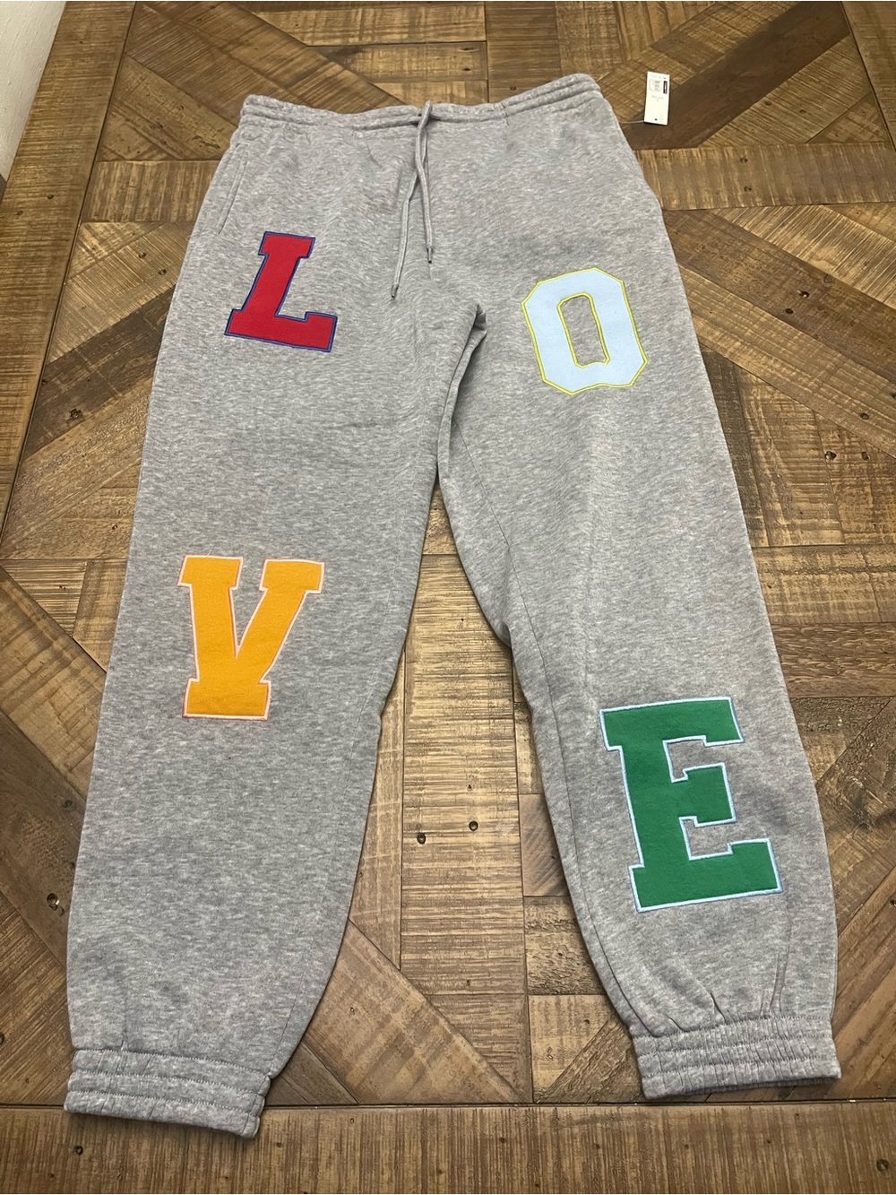 No Boundaries Juniors' Love Varsity Letter Fleece Jogger Sweatpants Gray